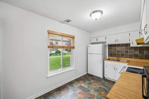 1424 Lehigh Avenue Glenview IL 60026