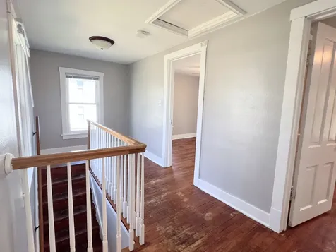 721 Dean Street Woodstock IL 60098