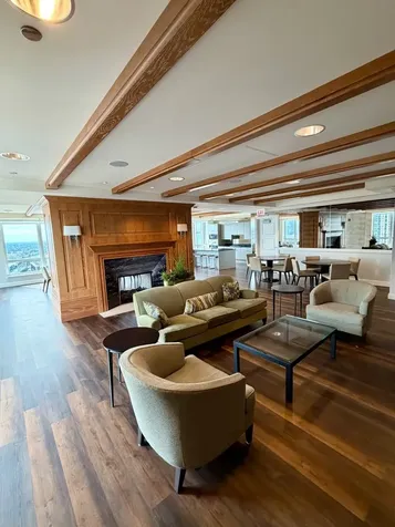 10 East Delaware Place Chicago IL 60611