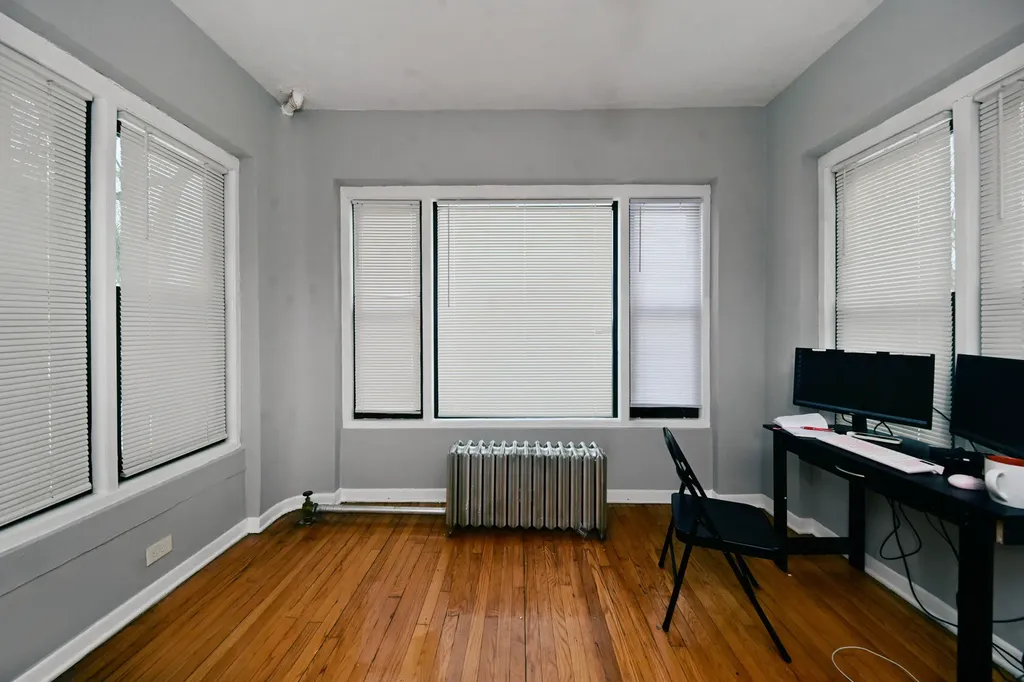7345-47 South Calumet Avenue Chicago IL 60619
