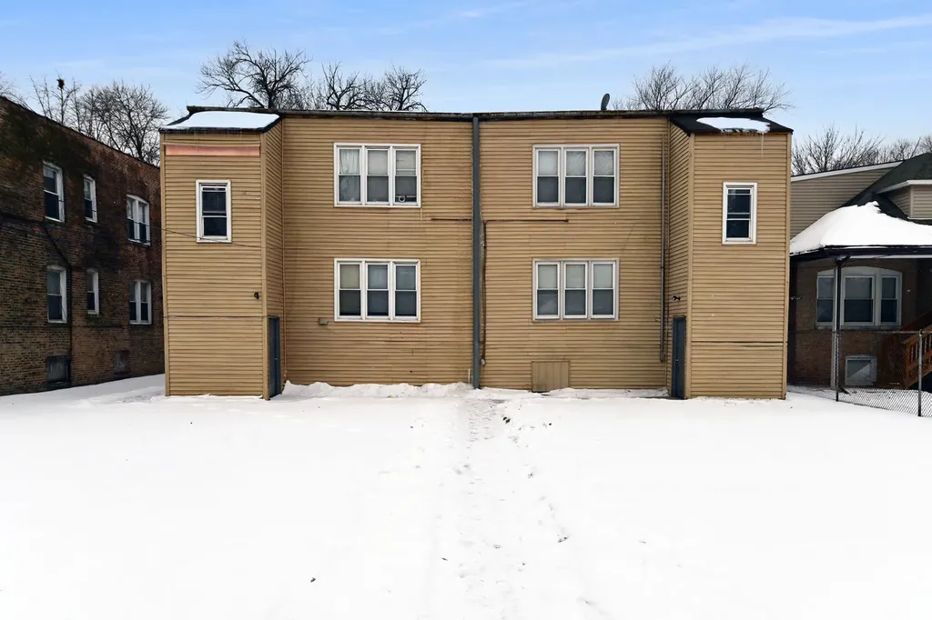 7345-47 South Calumet Avenue Chicago IL 60619