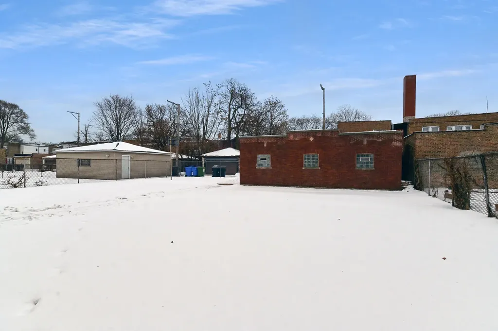 7345-47 South Calumet Avenue Chicago IL 60619