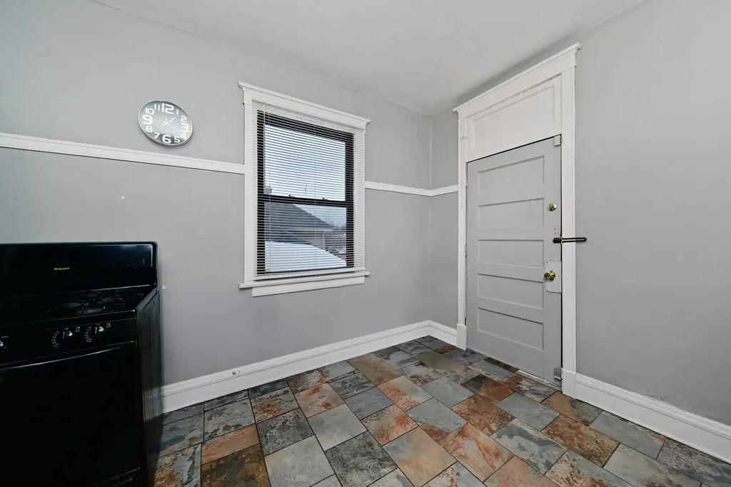 7345-47 South Calumet Avenue Chicago IL 60619