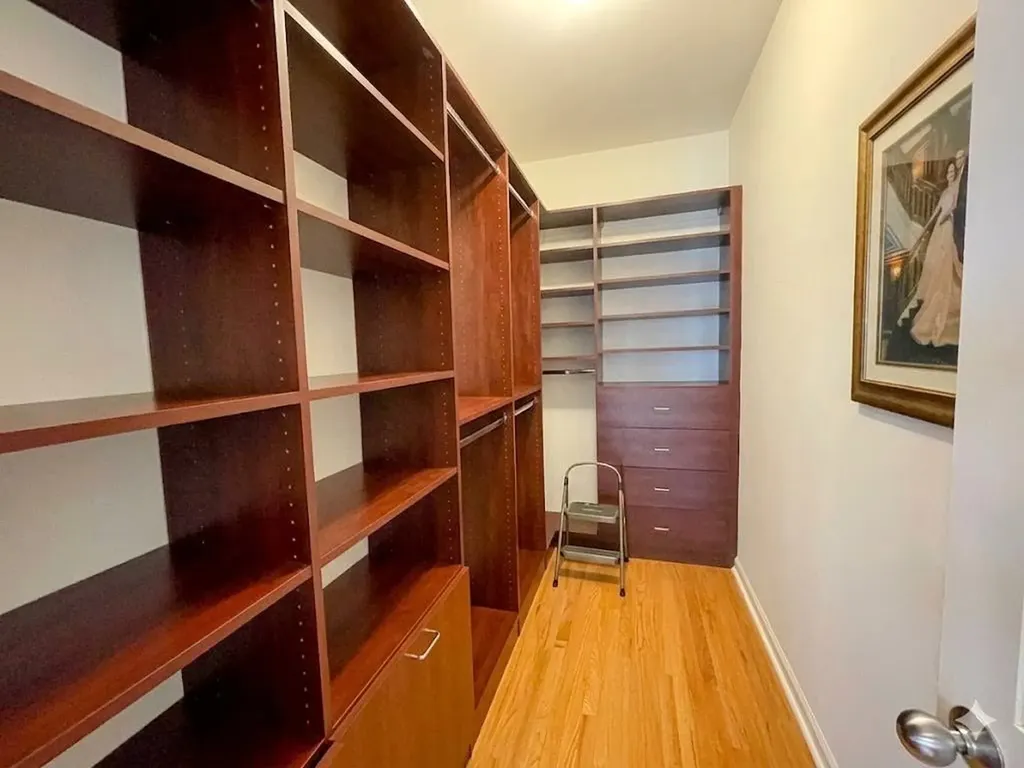 1373 West Hubbard Street Chicago IL 60642