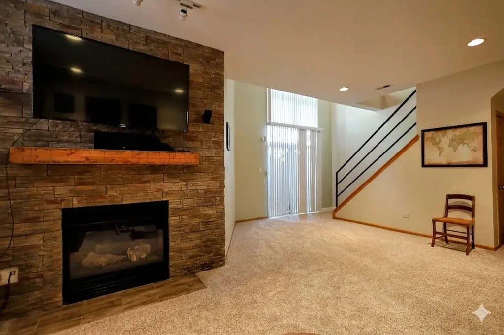 1373 West Hubbard Street Chicago IL 60642