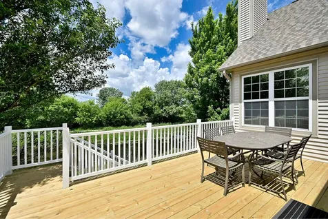 572 Tuscan View Drive Elgin IL 60124