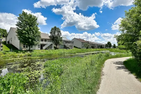 572 Tuscan View Drive Elgin IL 60124