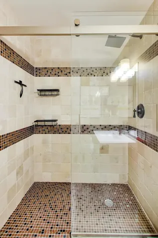 5740 North Sheridan Road Chicago IL 60660