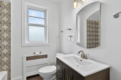 11207 South Emerald Avenue Chicago IL 60628