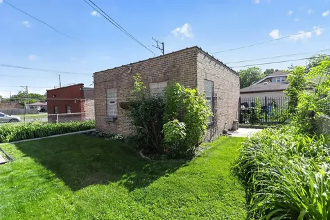 11207 South Emerald Avenue Chicago IL 60628