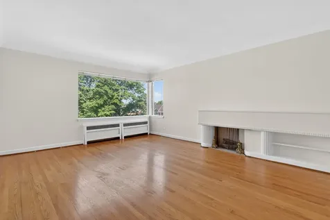 11207 South Emerald Avenue Chicago IL 60628