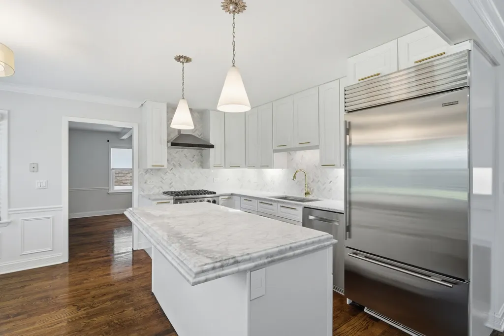 1225 Crain Street Park Ridge IL 60068