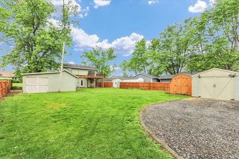 108 West Jackson Street Mahomet IL 61853
