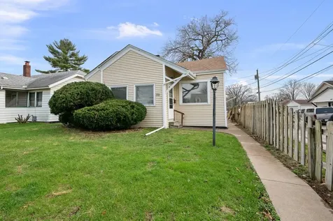 3516 18TH Avenue Rock Island IL 61201