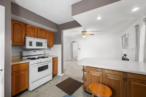 3516 18TH Avenue Rock Island IL 61201