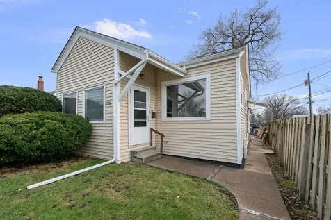 3516 18TH Avenue Rock Island IL 61201