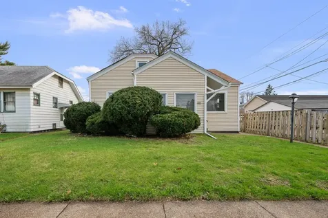 3516 18TH Avenue Rock Island IL 61201
