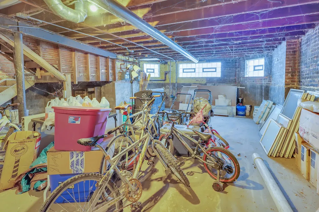 7927 South Langley Avenue Chicago IL 60619