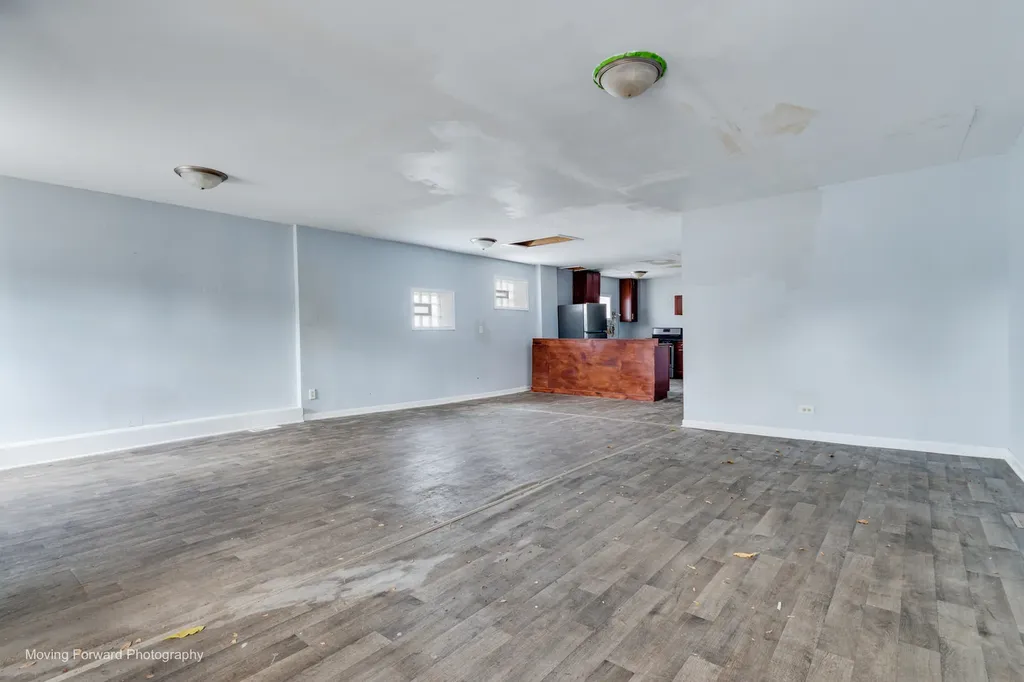 10901 South Michigan Avenue Chicago IL 60628
