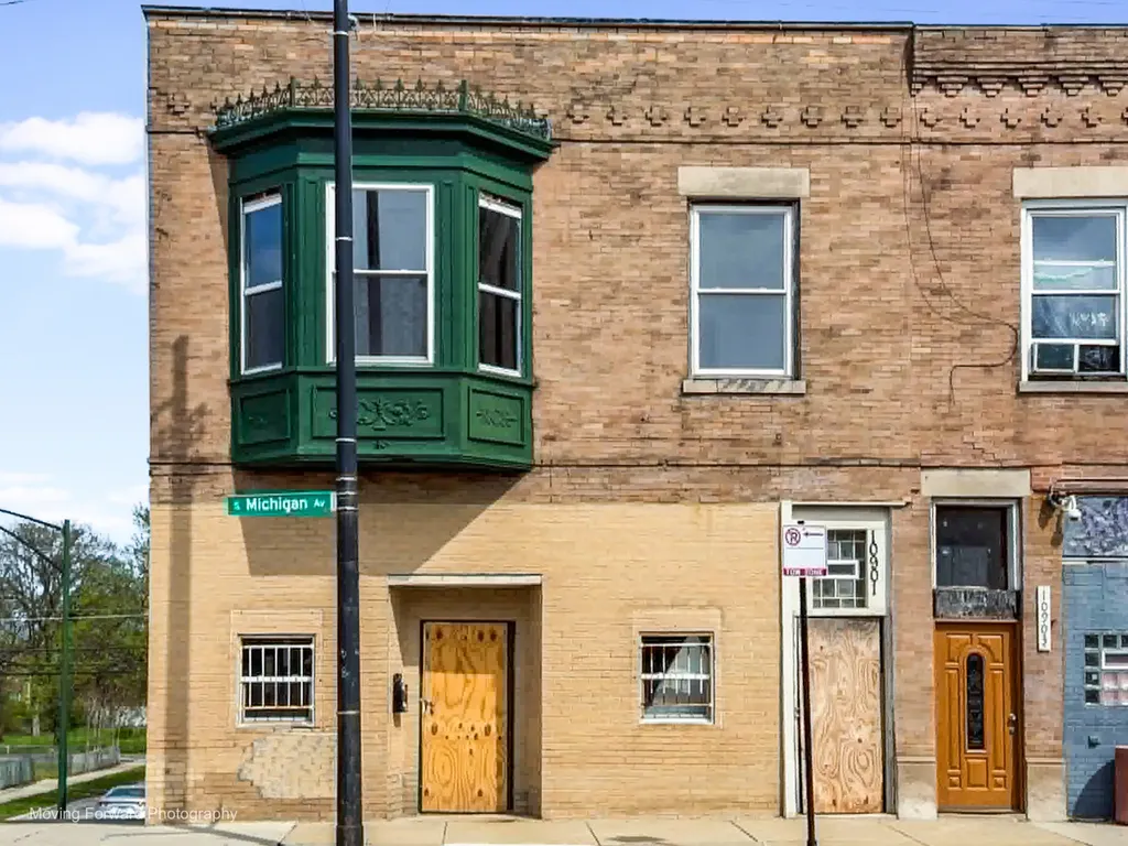 10901 South Michigan Avenue Chicago IL 60628