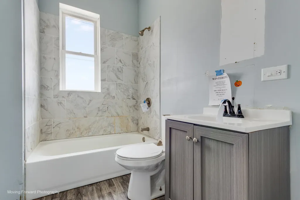 10901 South Michigan Avenue Chicago IL 60628