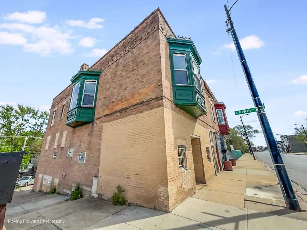 10901 South Michigan Avenue Chicago IL 60628
