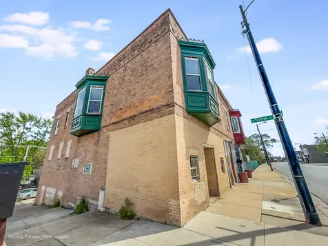 10901 South Michigan Avenue Chicago IL 60628