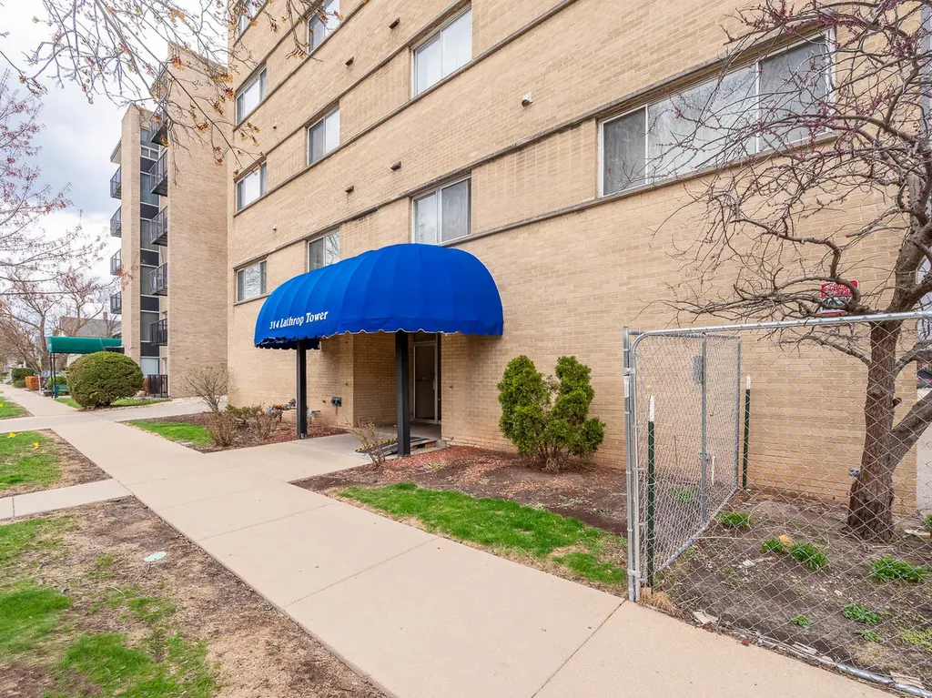 314 Lathrop Avenue Forest Park IL 60130