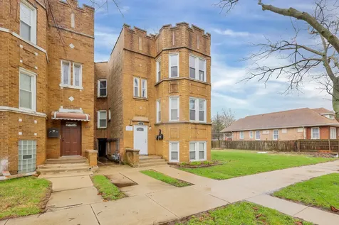 8039 South Marquette Avenue Chicago IL 60617