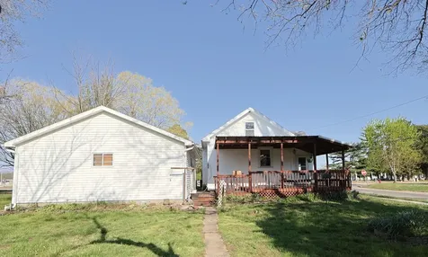 501 North Shelby Avenue Salem IL 62881