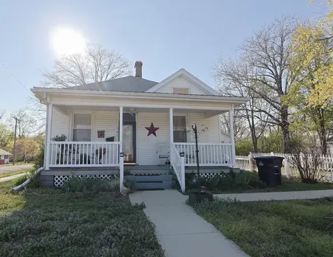 501 North Shelby Avenue Salem IL 62881