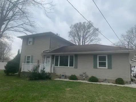 1818 South Carr Street Streator IL 61364