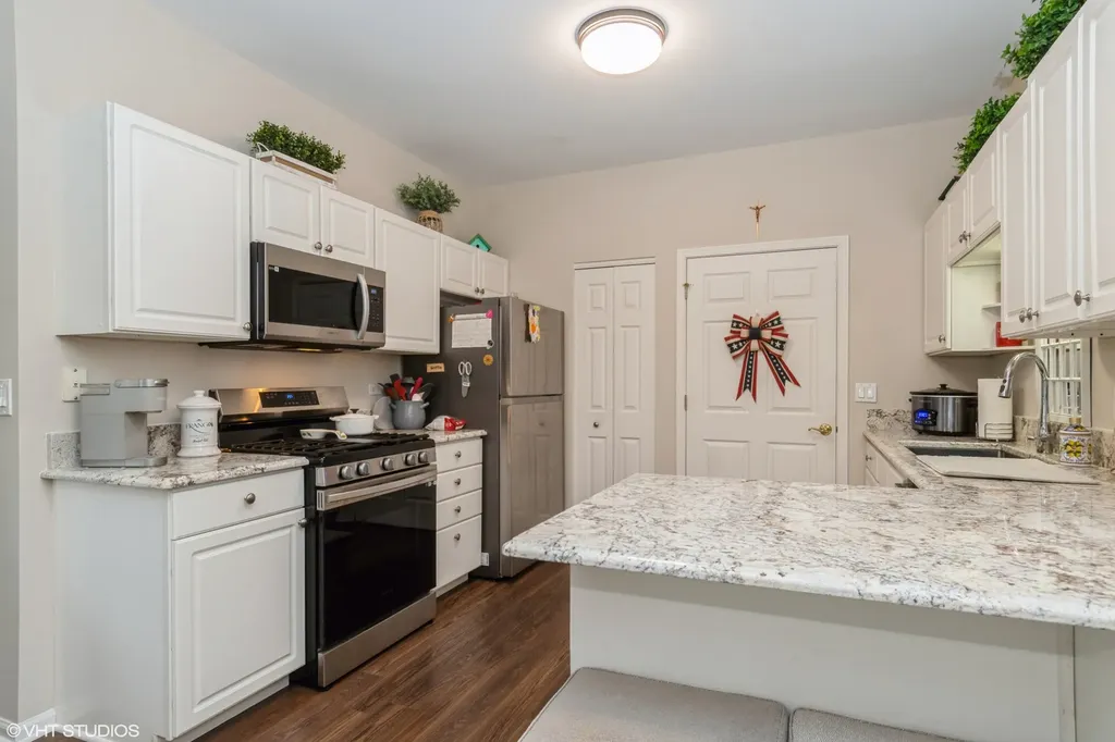 21346 West Juniper Lane Plainfield IL 60544