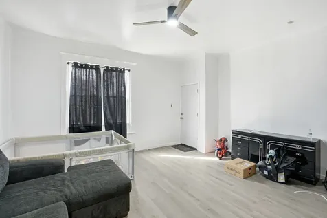 7923 South Lowe Avenue Chicago IL 60620
