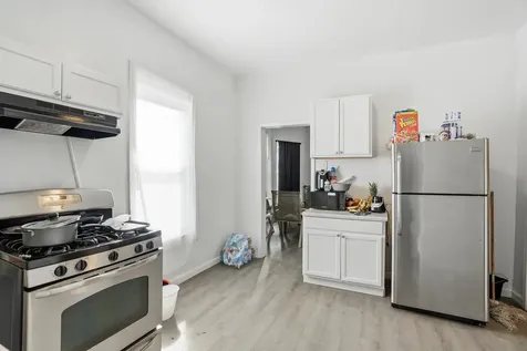 7923 South Lowe Avenue Chicago IL 60620