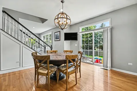 2715 Forest Creek Lane Naperville IL 60565