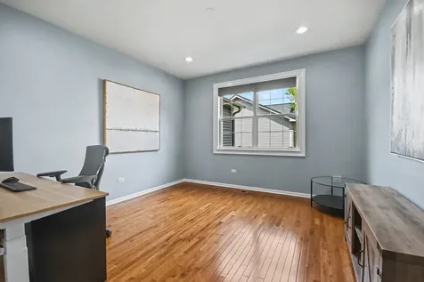 2715 Forest Creek Lane Naperville IL 60565