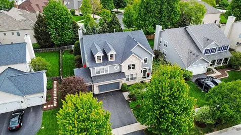 2715 Forest Creek Lane Naperville IL 60565