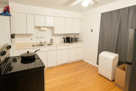 7420 North Winchester Avenue Chicago IL 60626