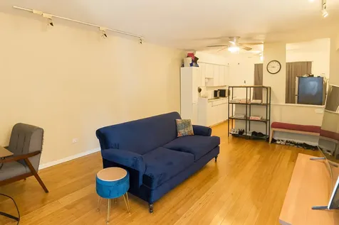 7420 North Winchester Avenue Chicago IL 60626