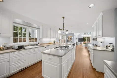 995 Oak Street Winnetka IL 60093