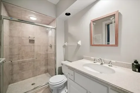995 Oak Street Winnetka IL 60093