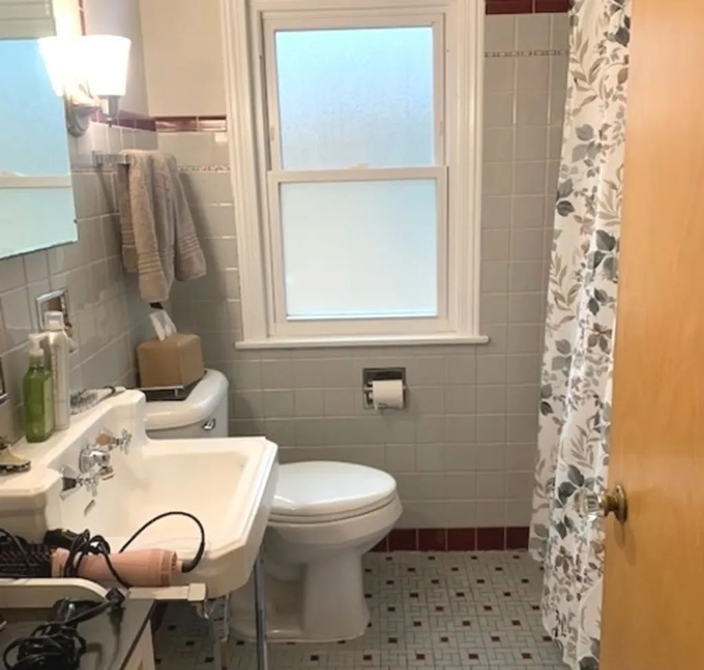 10542 South Artesian Avenue Chicago IL 60655