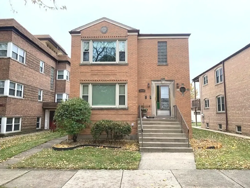 10542 South Artesian Avenue Chicago IL 60655