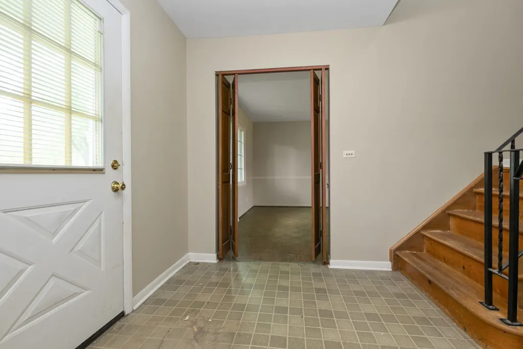 6721 Armstrong Court Woodridge IL 60517