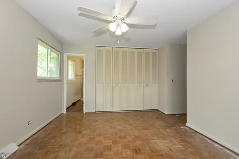 6721 Armstrong Court Woodridge IL 60517