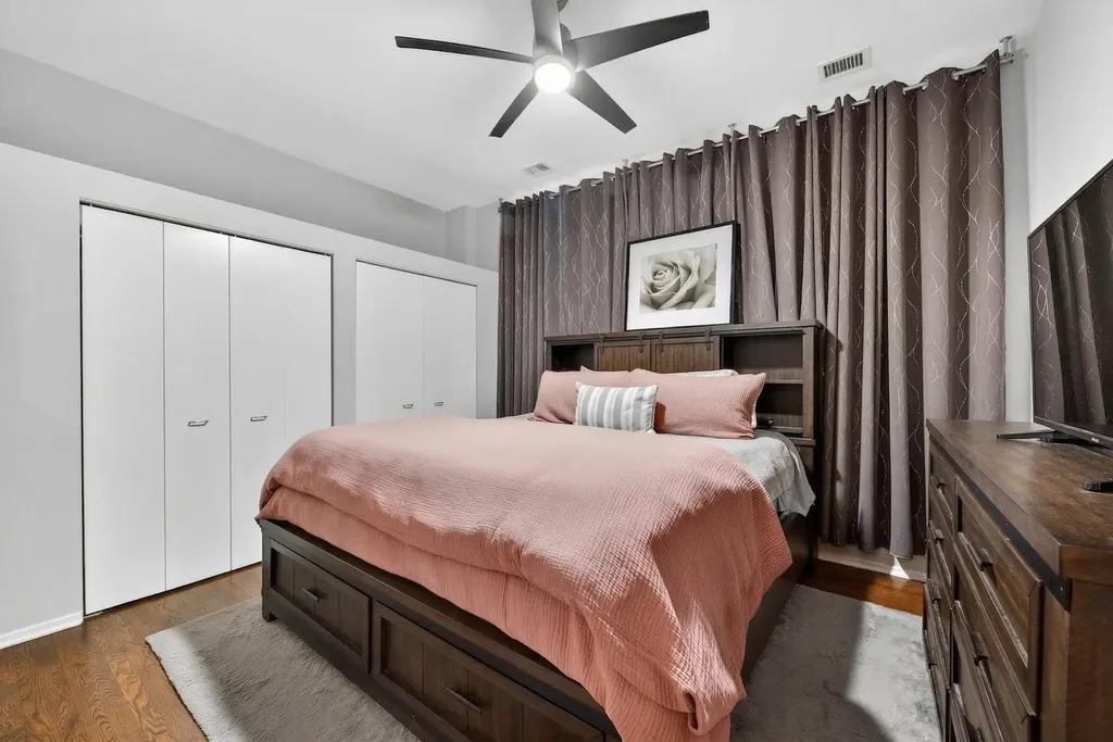 208 West Washington Street Chicago IL 60606
