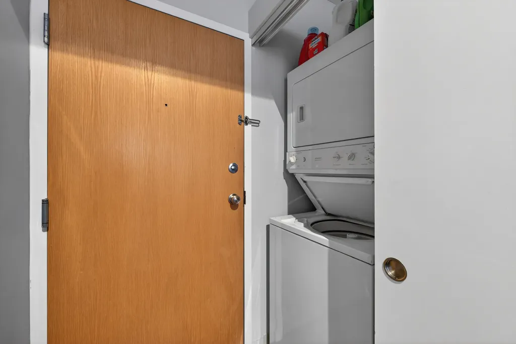 208 West Washington Street Chicago IL 60606