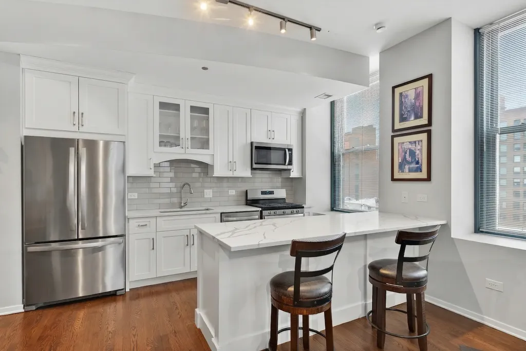 208 West Washington Street Chicago IL 60606