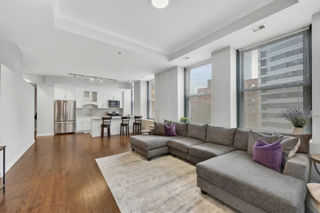 208 West Washington Street Chicago IL 60606